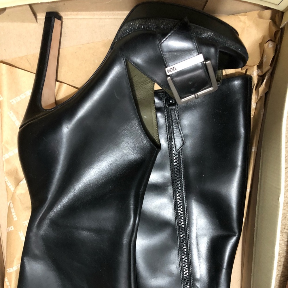Diesel Boots - Picture 5 of 8